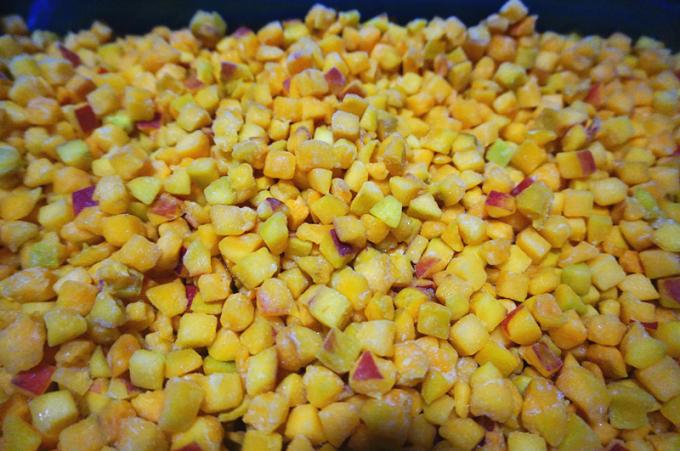 고품질 플래시 냉동 풀 곡물 애프리코트 스무디를 위해 맛있는 베이킹 공장 공급 IQF 가공 신선한 냉동 과일 3