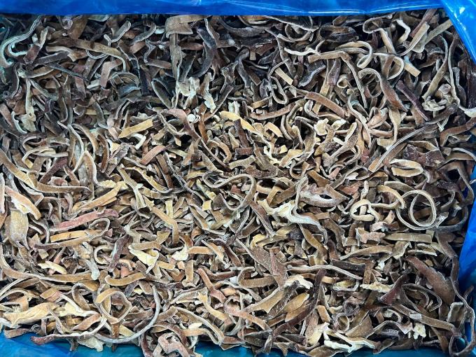 시노참 뉴 시즌 BRC 인증 W 4-6mm 신선 냉동 버섯 IQF 흑목이버섯 스트립 2