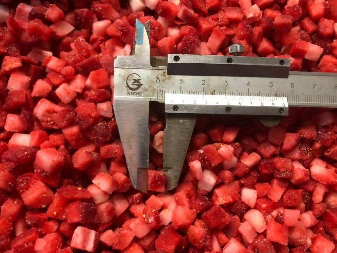 신선한 작물 좋은 품질 IQF 냉동 딸기 냉동 딸기 조각 중국산 4